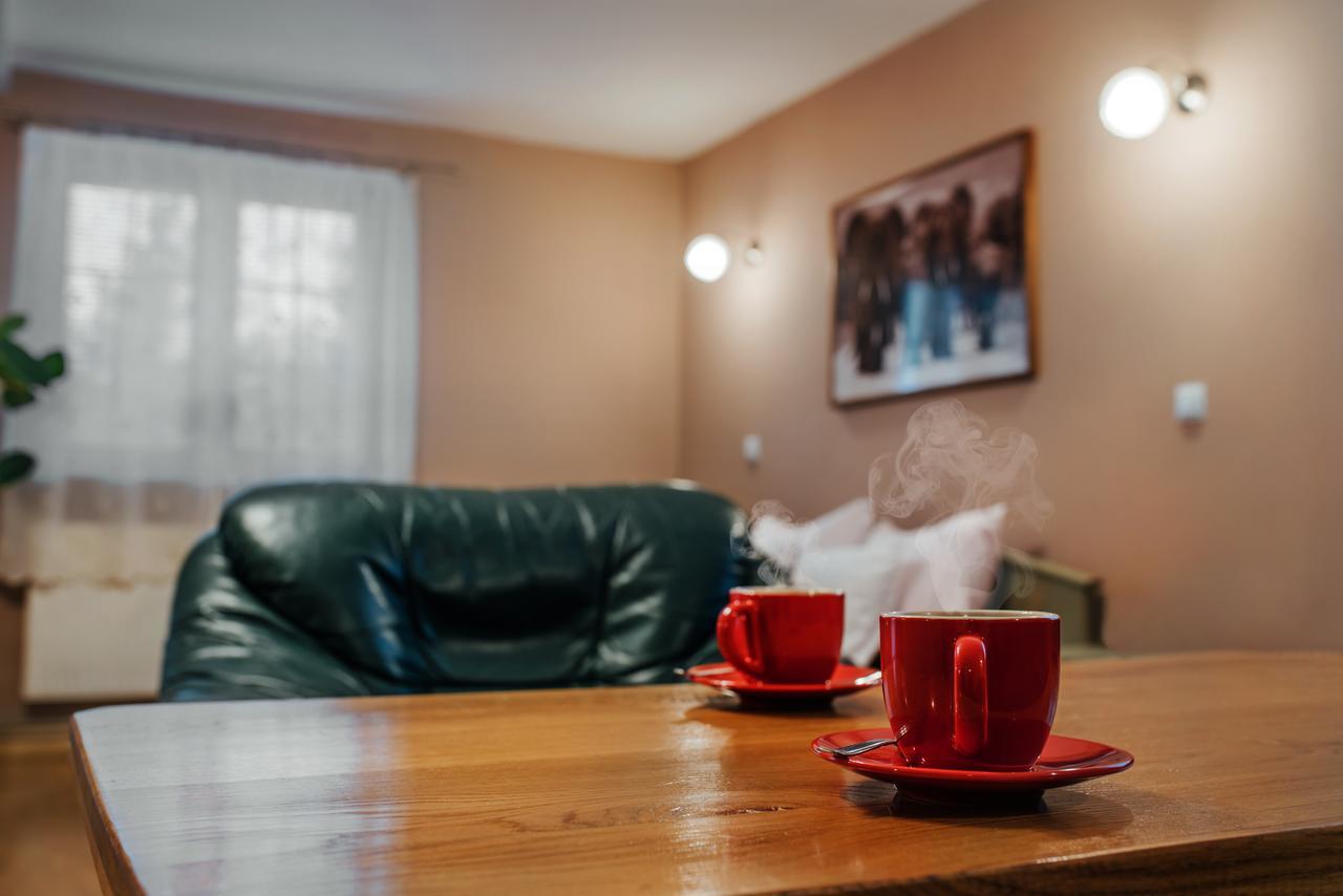Hotel Orzel Zamość Екстериор снимка