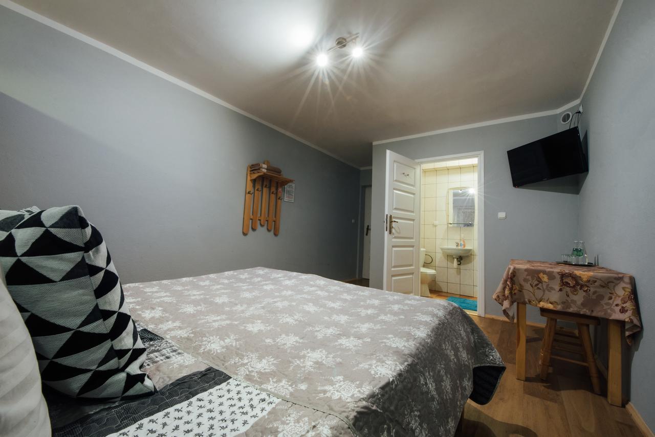 Hotel Orzel Zamość Екстериор снимка