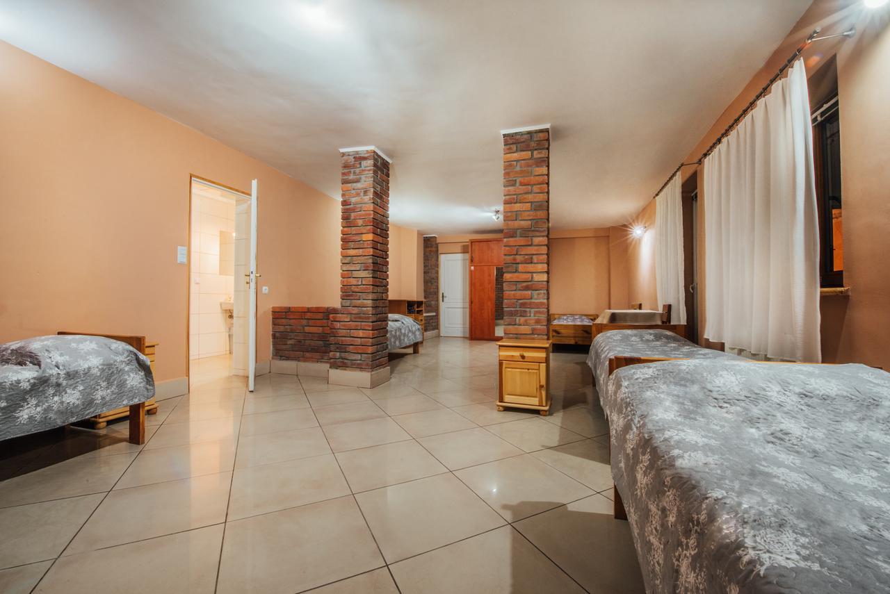Hotel Orzel Zamość Екстериор снимка